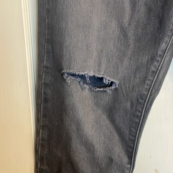 NEW Levi’s 501 Skinny crop gray - Picture 2 of 9